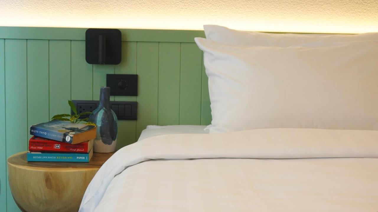 Karaarom Hotel Банкок Екстериор снимка
