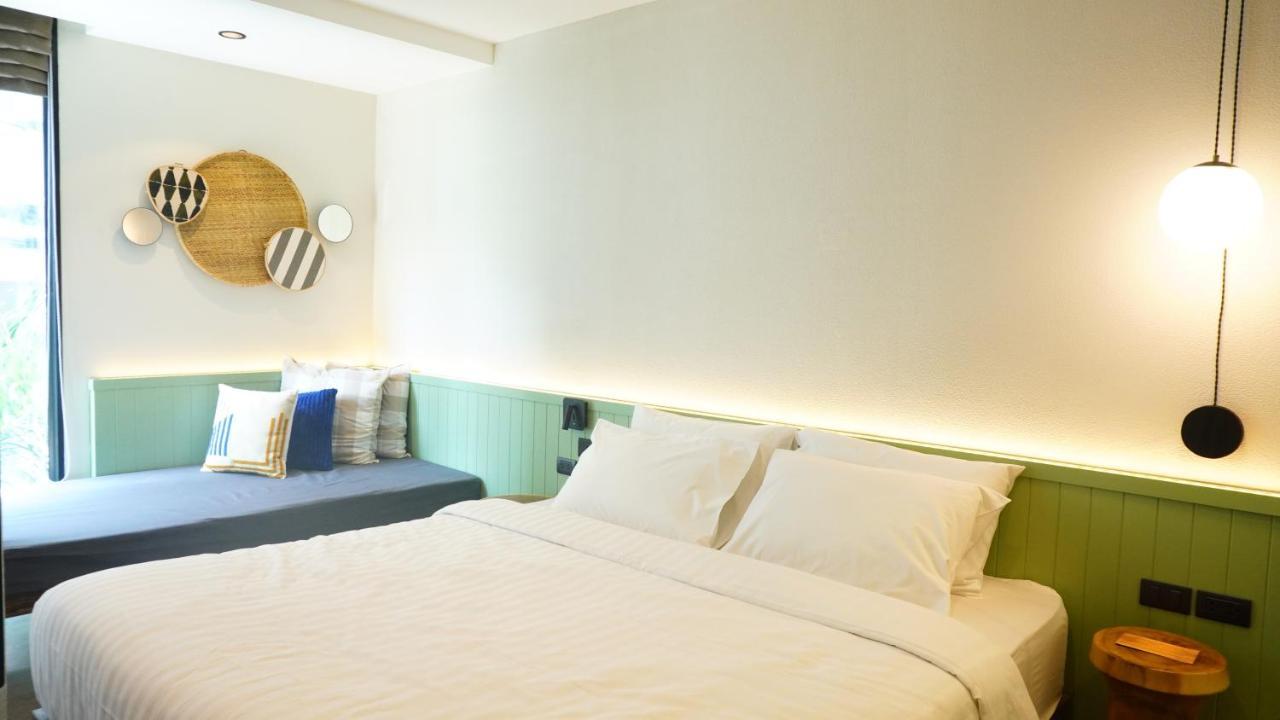 Karaarom Hotel Банкок Екстериор снимка