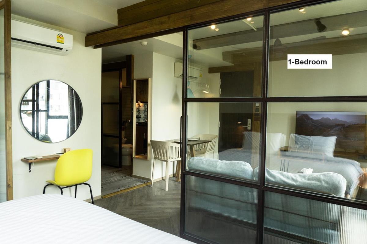 Karaarom Hotel Банкок Екстериор снимка